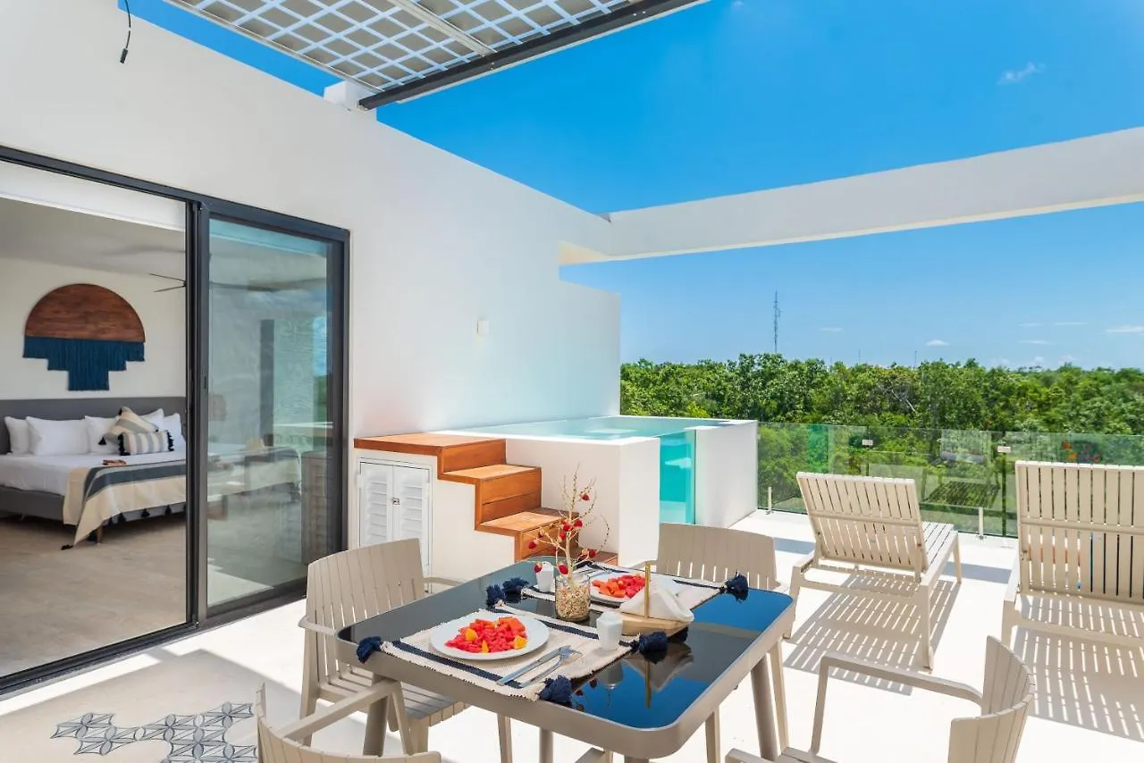 Central Park Lagunas Tulum Aparthotel
