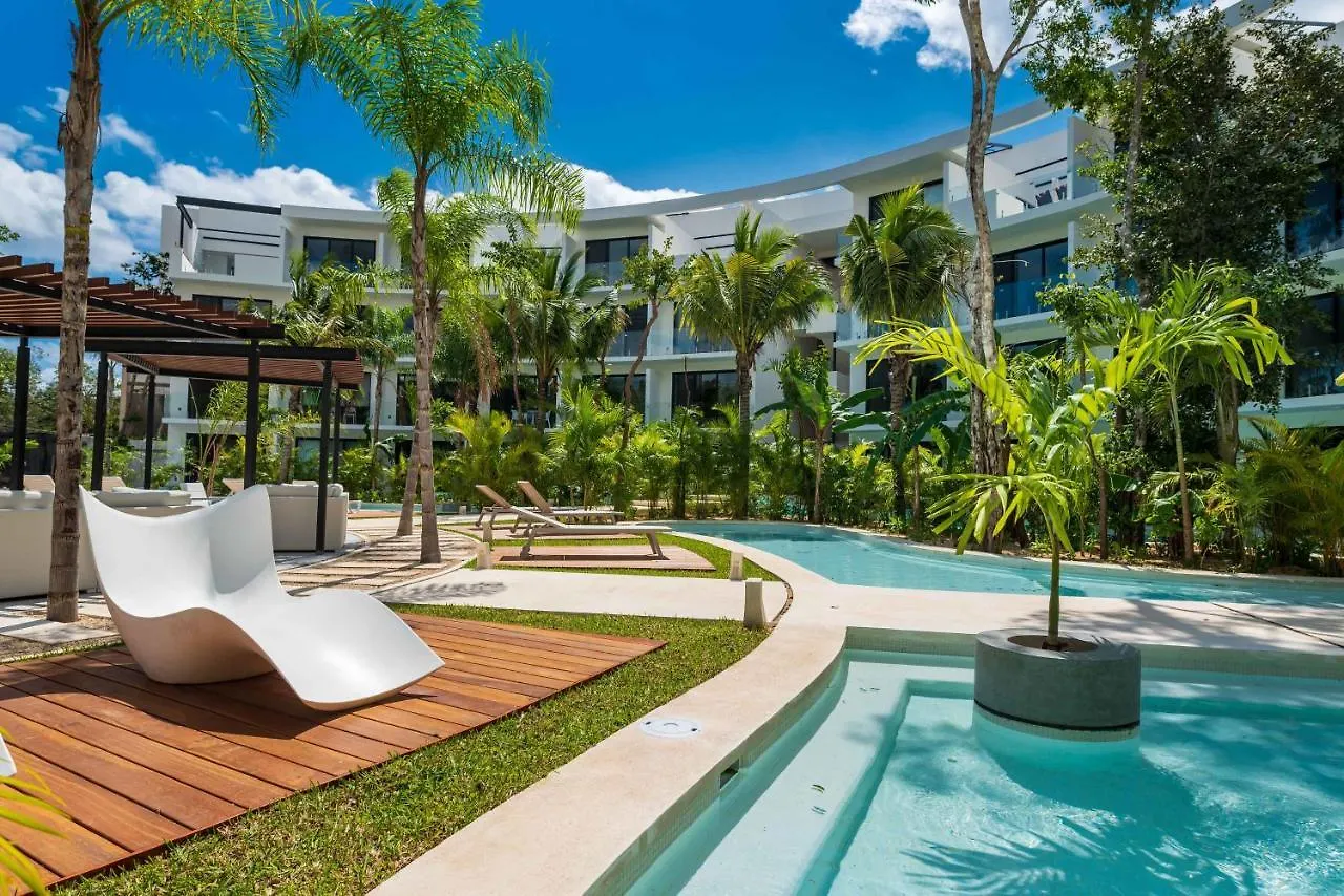 Central Park Lagunas Tulum Aparthotel 0*,
