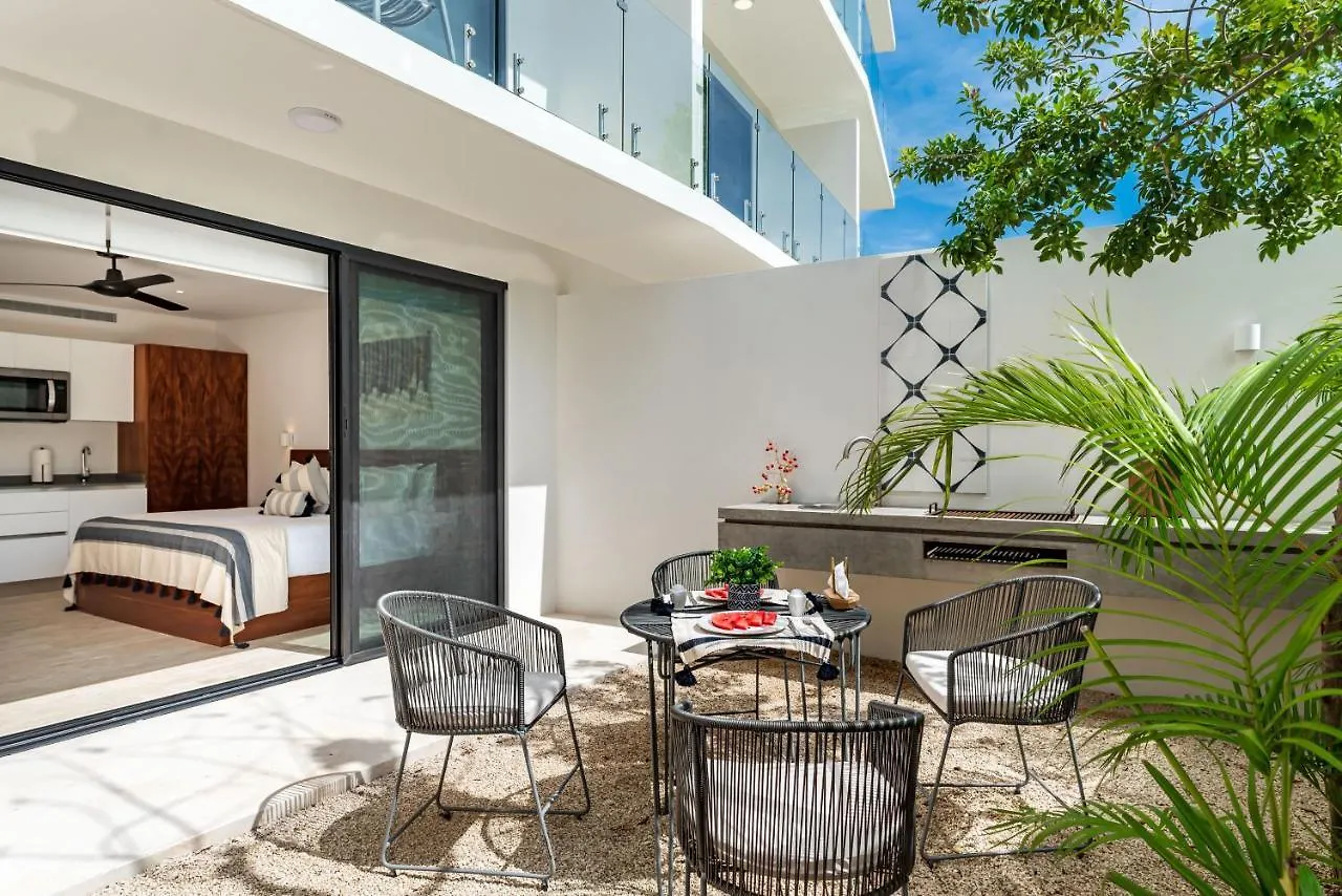 Central Park Lagunas Tulum Aparthotel 0*,