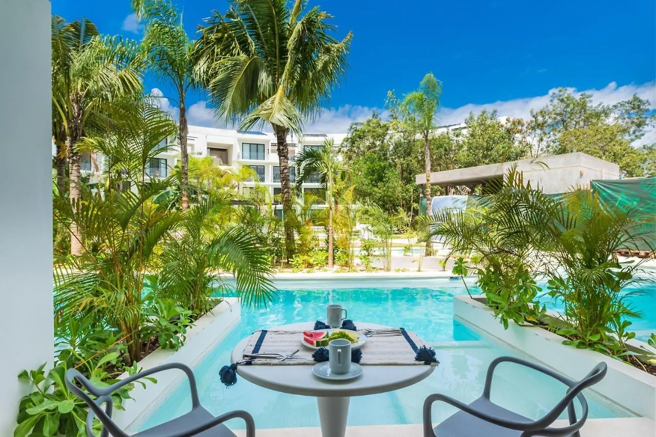 Central Park Lagunas Tulum Aparthotel
