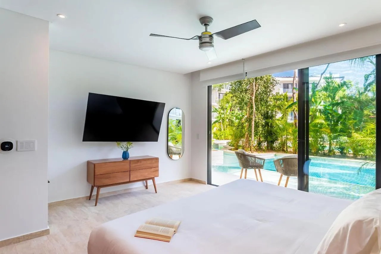 Central Park Lagunas Tulum Aparthotel